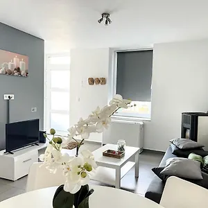 18 Brussels-charleroi-airport Holiday home